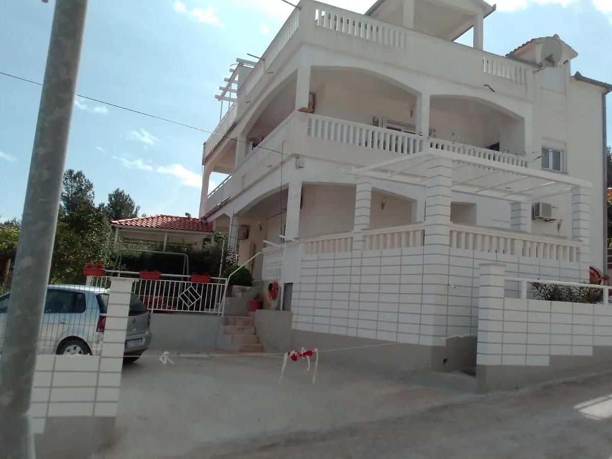 Apartments With A Parking Space Slatine, Ciovo - 11799 Trogir