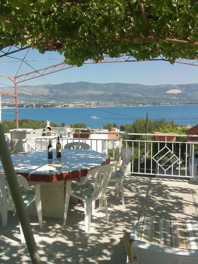 Apartments With A Parking Space Slatine, Ciovo - 11799 Trogir