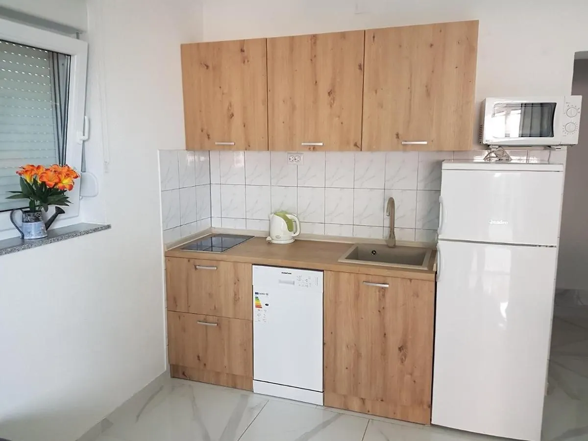 Apartments With A Parking Space Slatine, Ciovo - 11799 Trogir