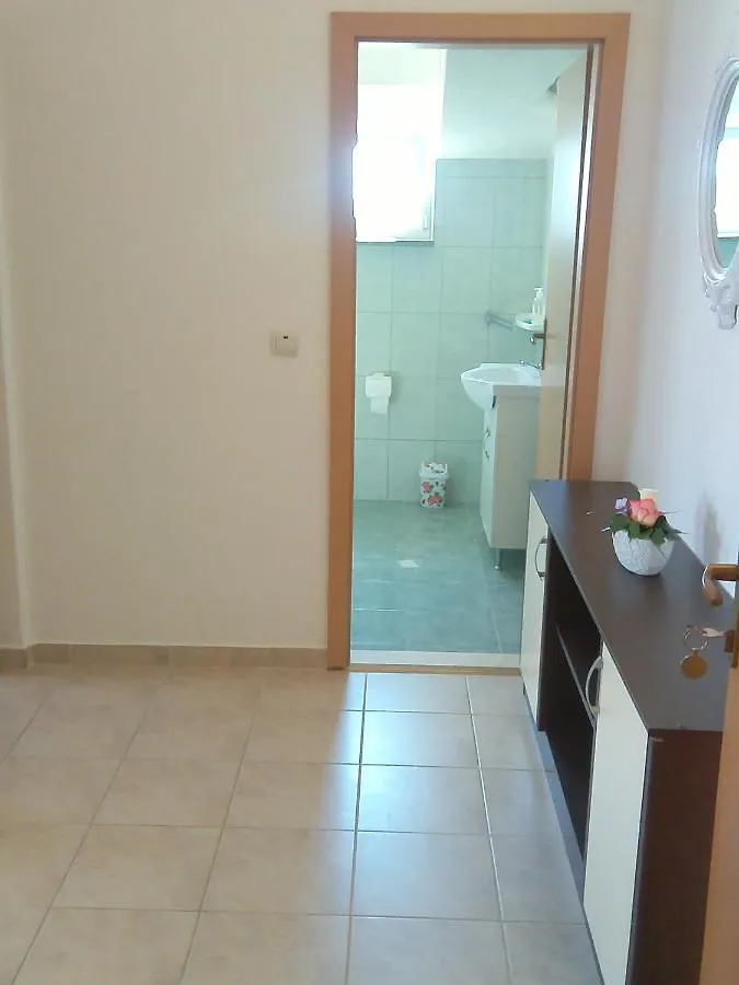 Apartments With A Parking Space Slatine, Ciovo - 11799 Trogir