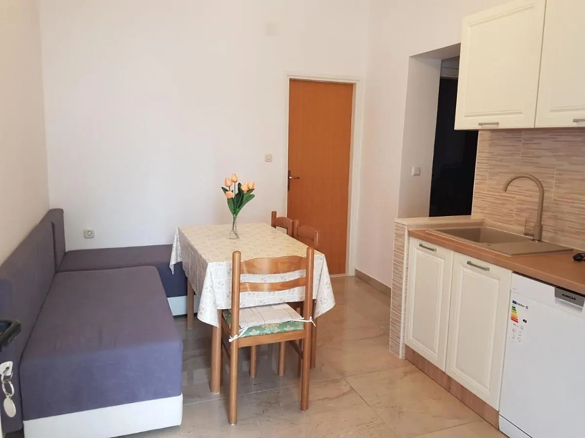 Apartments With A Parking Space Slatine, Ciovo - 11799 Trogir
