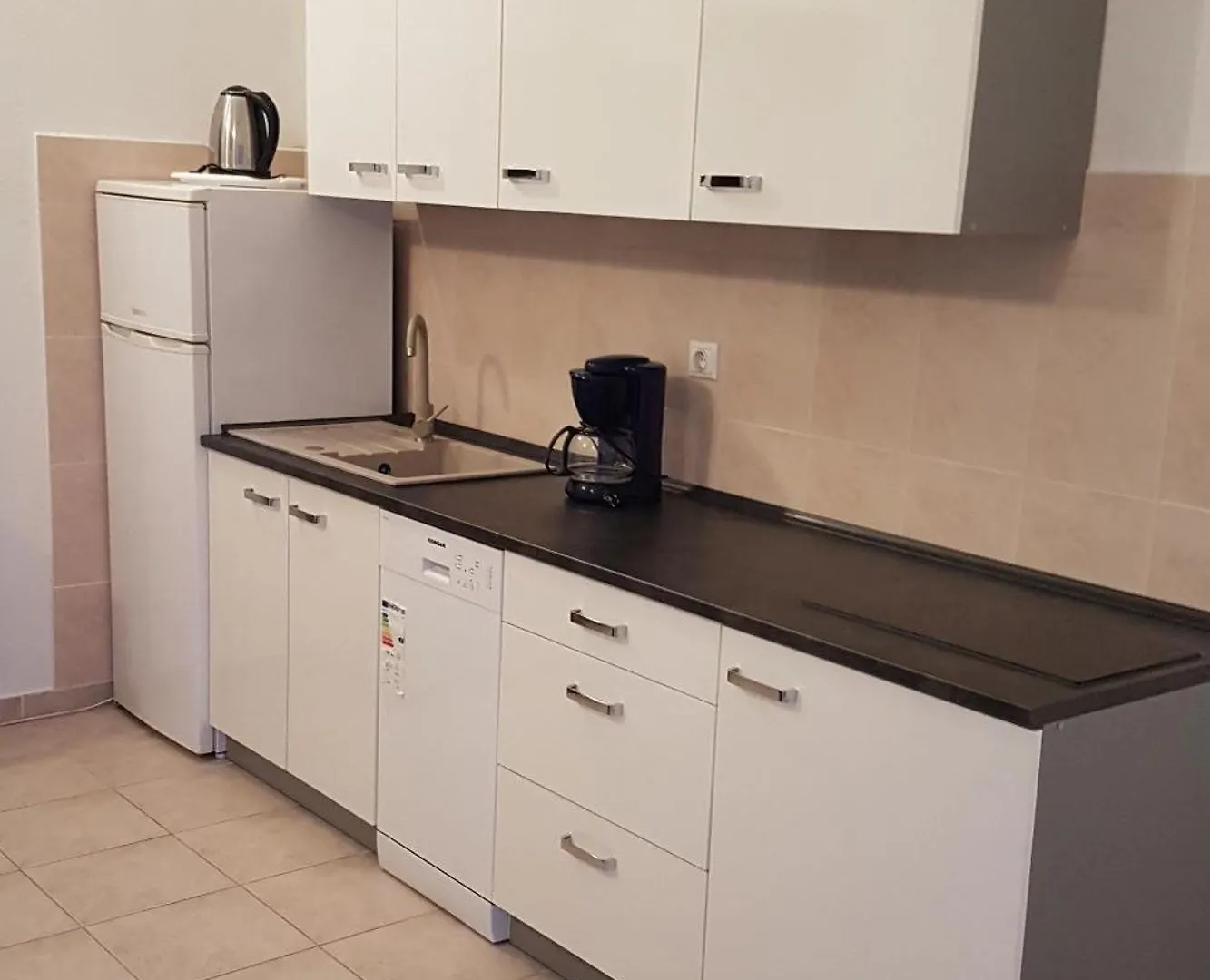 Apartments With A Parking Space Slatine, Ciovo - 11799 Trogir 0*,  Croatia